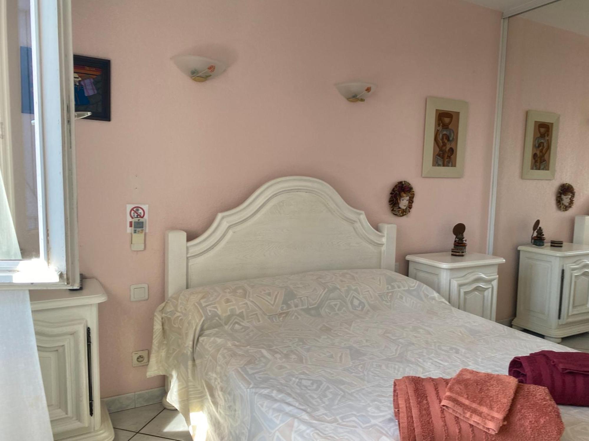 Chambres Table D'Hotes Carpe Diem Villeneuve-la-Rivière Esterno foto
