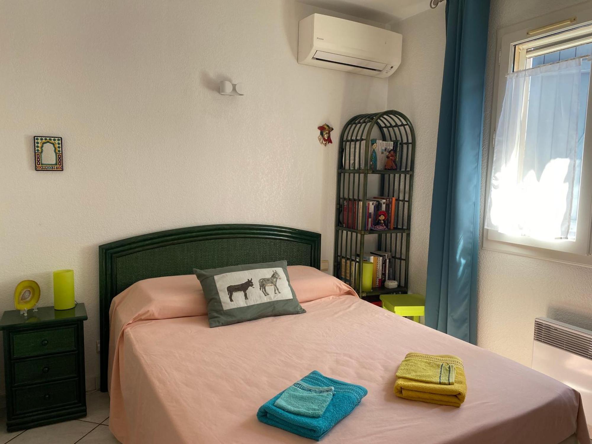 Chambres Table D'Hotes Carpe Diem Villeneuve-la-Rivière Esterno foto